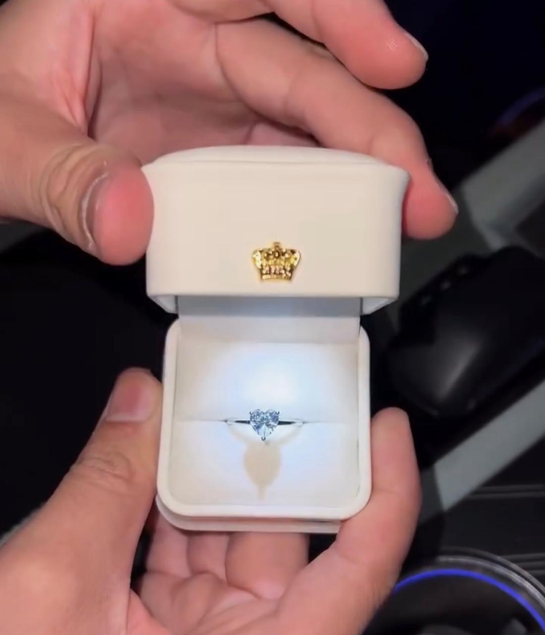 4 Carat Heart Shape Lab Grown Diamond Adjustable Ring With Important Ring Box