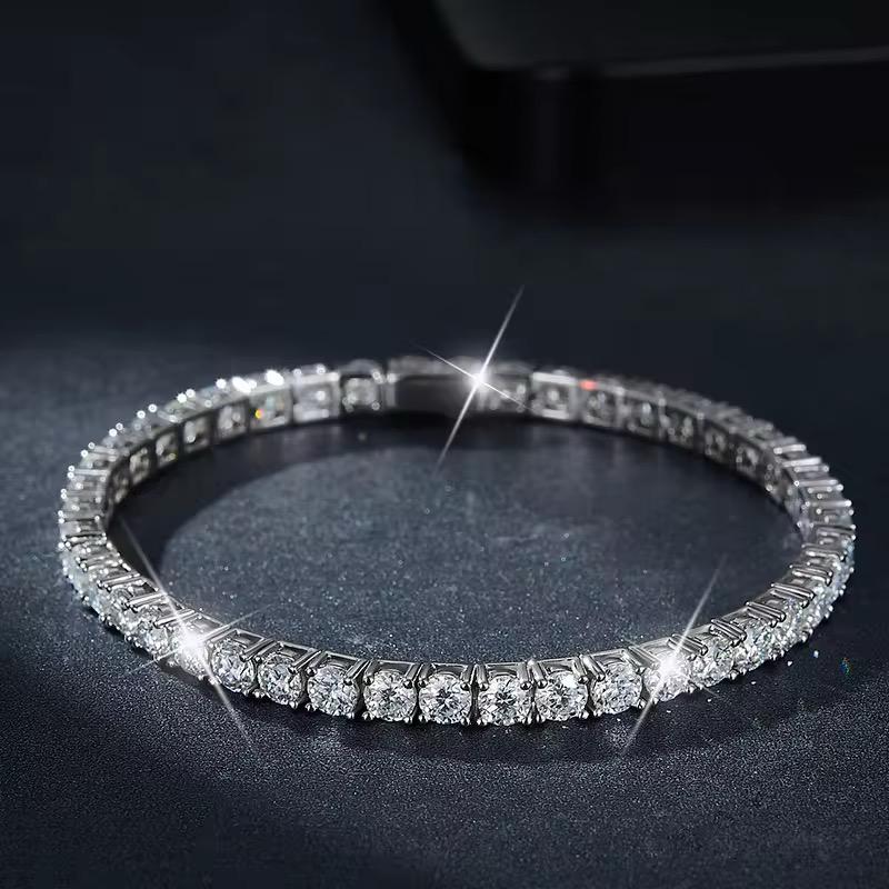 Diamond Tennis Bracelet With Led Light Box